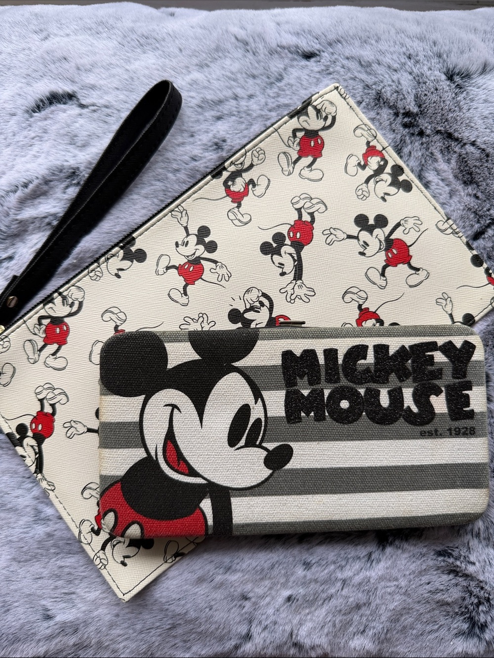 2pc LOT •DISNEY• Mickey Mouse Wristlet/Pouch + Long Wallet/Card Holder